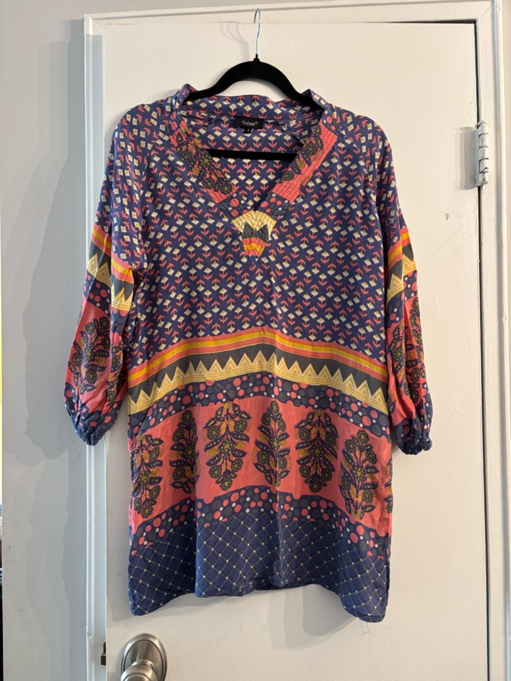 Tolani multi color silk floral blouse/ tunic / dress w v neck